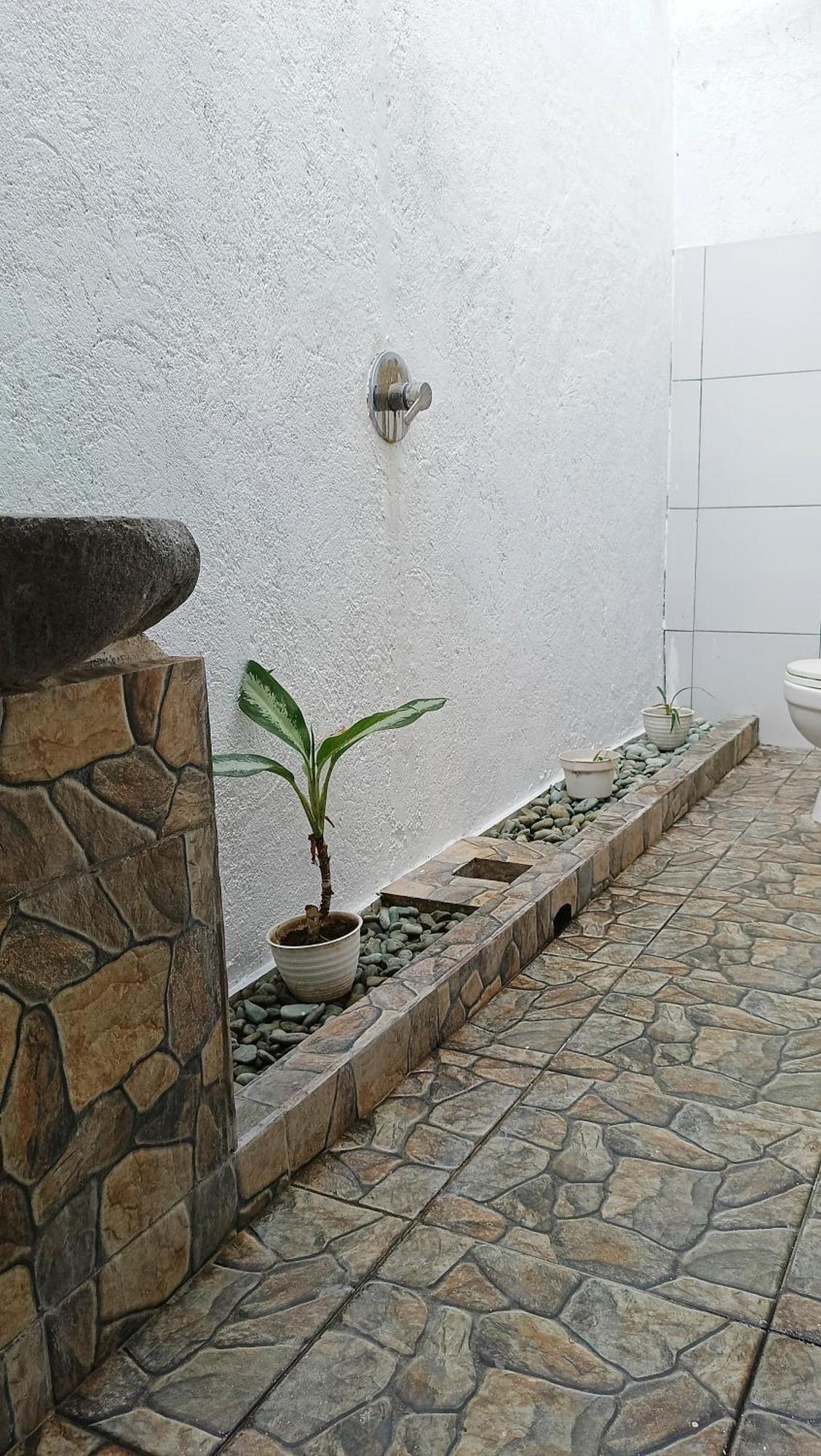 Tiga Spies Hostel Kuta  المظهر الخارجي الصورة