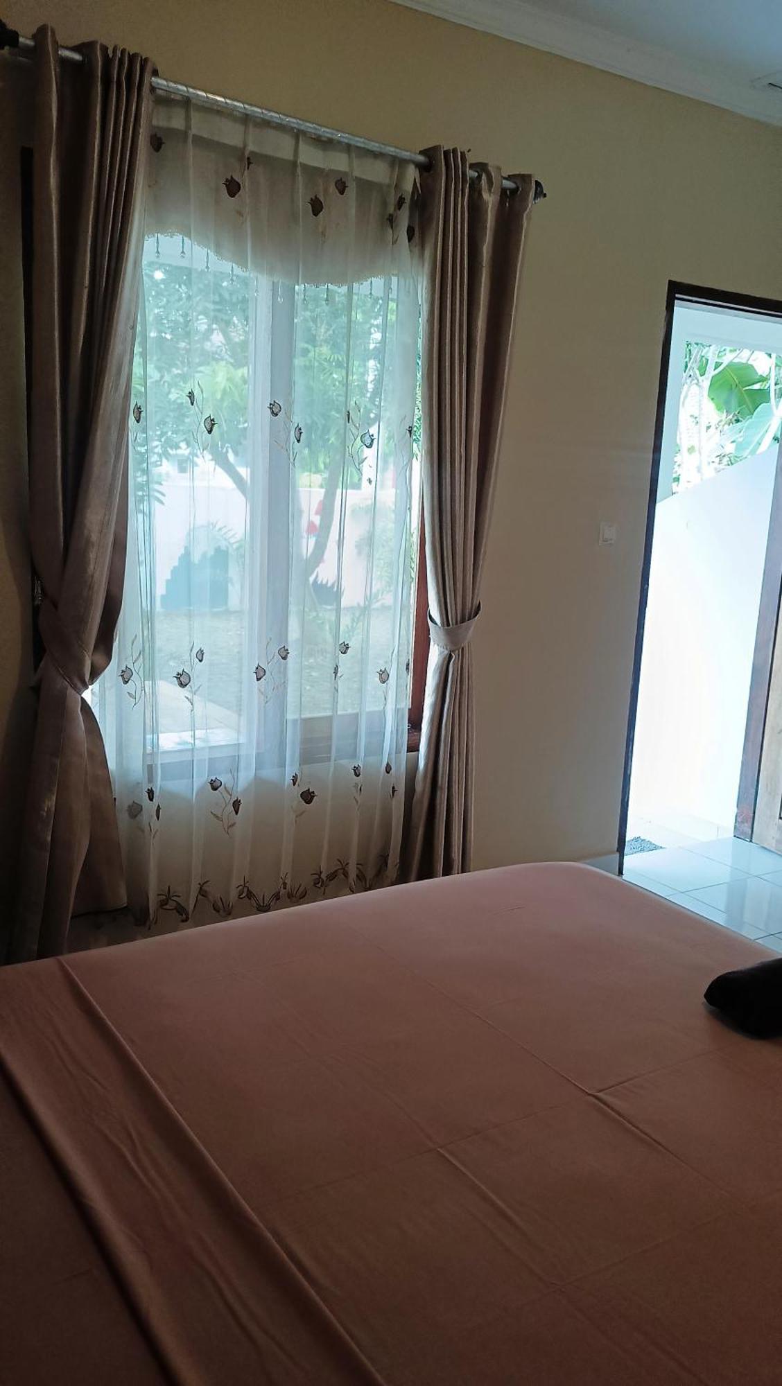 Tiga Spies Hostel Kuta  المظهر الخارجي الصورة