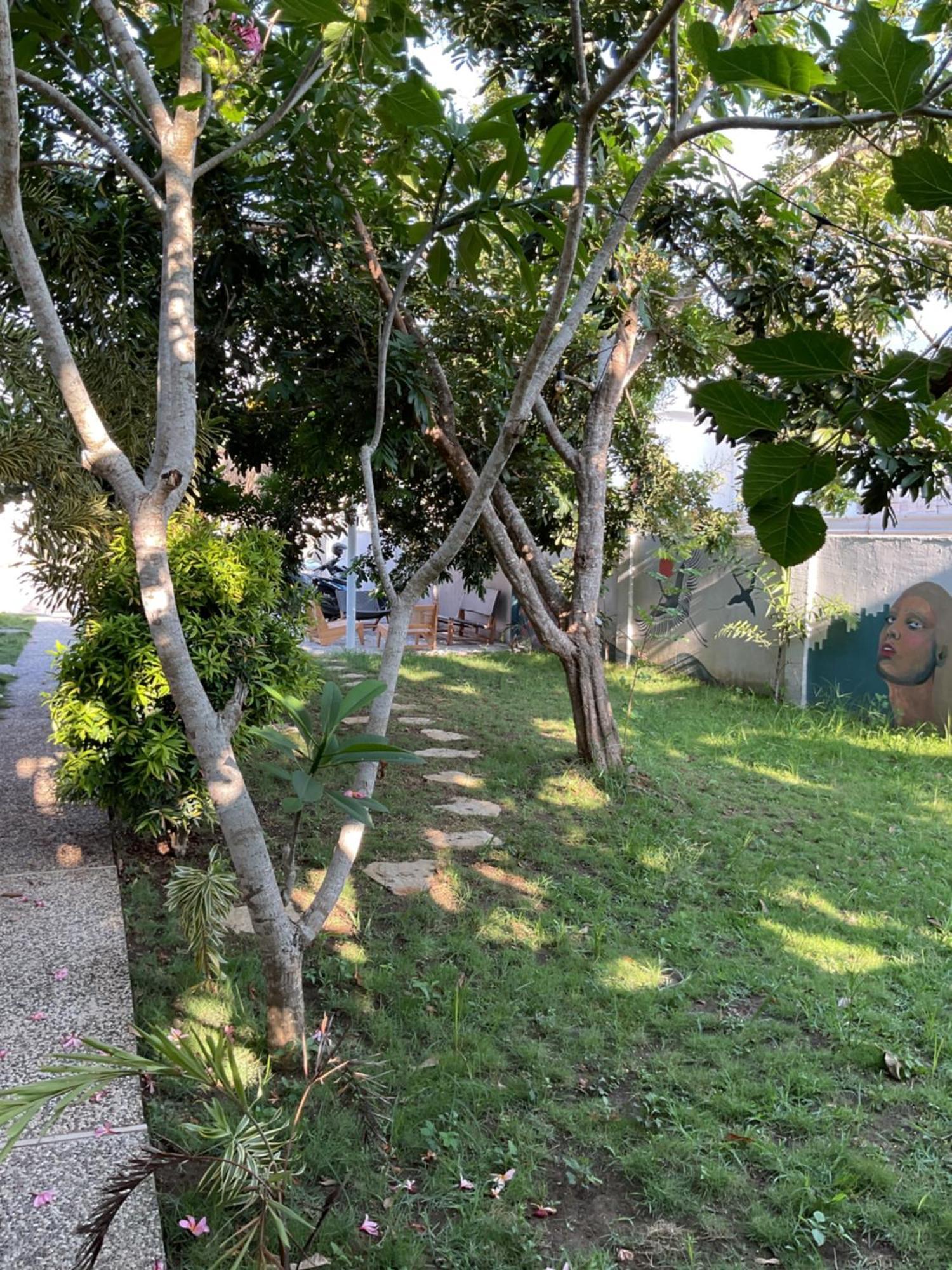 Tiga Spies Hostel Kuta  المظهر الخارجي الصورة